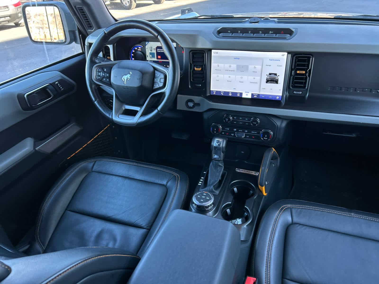 Certified 2022 Ford Bronco Badlands w/ Sasquatch Package image 19