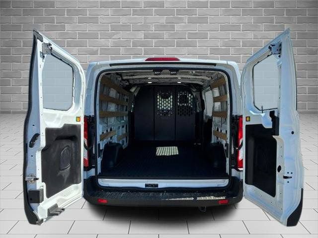 Certified 2025 Ford Transit 250 Low Roof w/ Exterior Upgrade Package RWD image 10