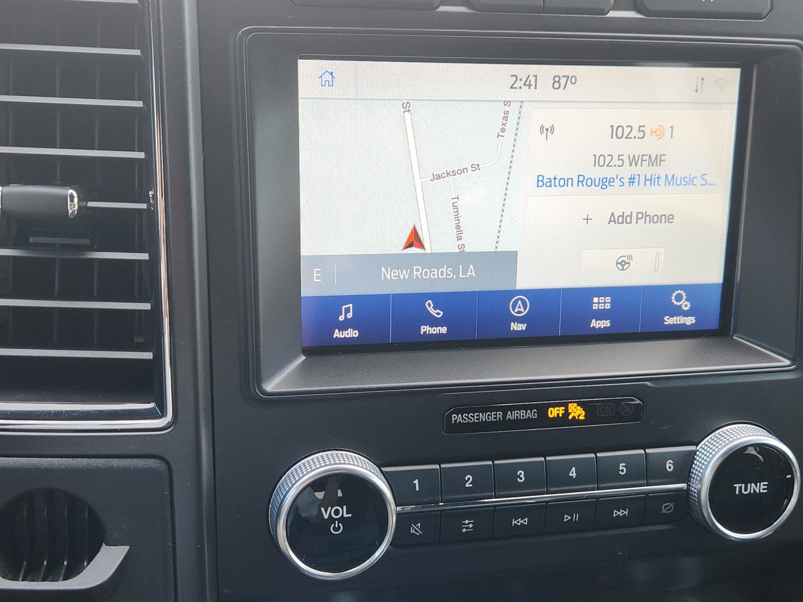 Certified 2021 Ford Expedition Limited image 17