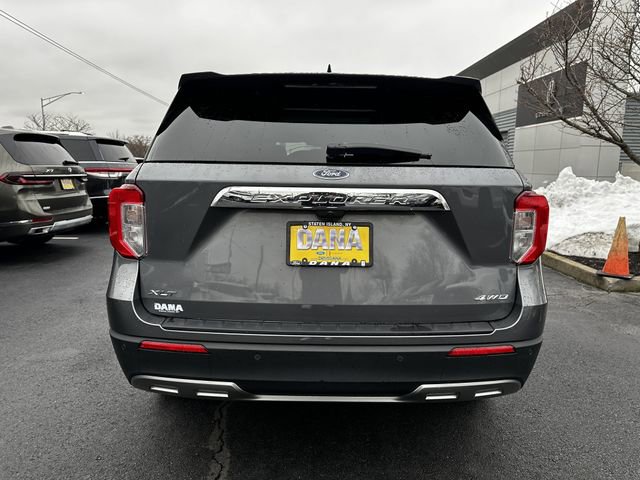 Certified 2022 Ford Explorer XLT w/ Equipment Group 202A image 6