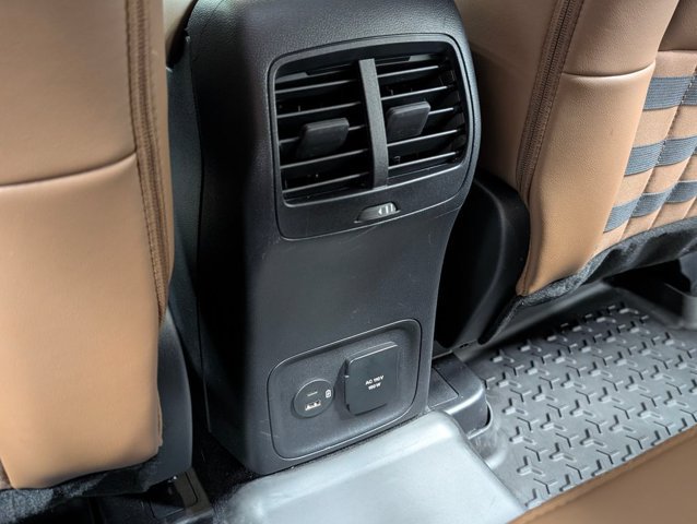 Certified 2023 Ford Bronco Sport Outer Banks AWD/4WD image 16