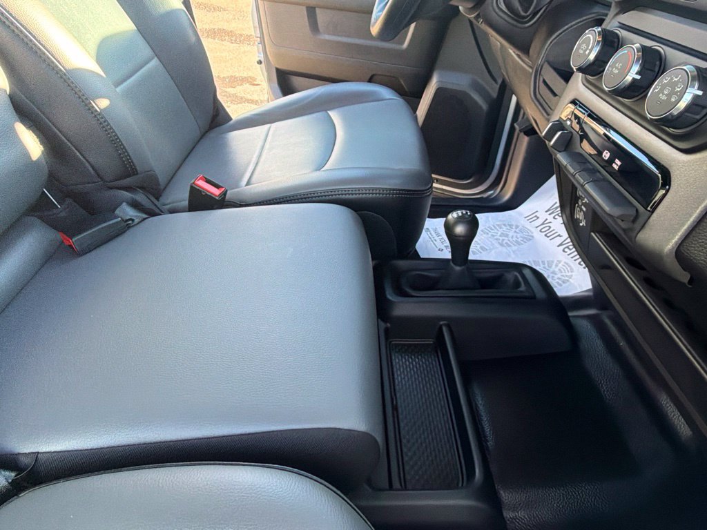 Used 2024 RAM 2500 Tradesman w/ Chrome Appearance Group AWD/4WD image 42