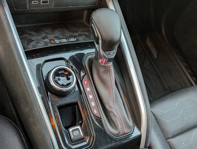 Used 2023 Chevrolet Colorado Z71 w/ Z71 Convenience Package 2 image 16