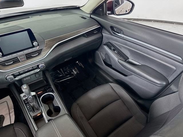 Used 2023 Nissan Altima 2.5 SV image 21