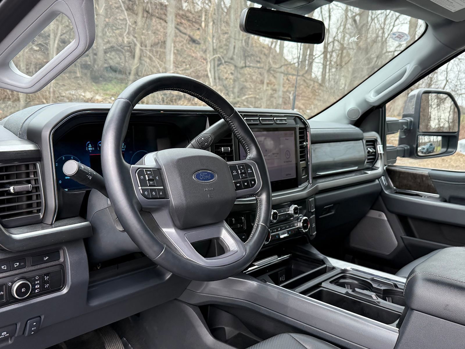 Certified 2024 Ford F250 Lariat w/ Chrome Package image 11