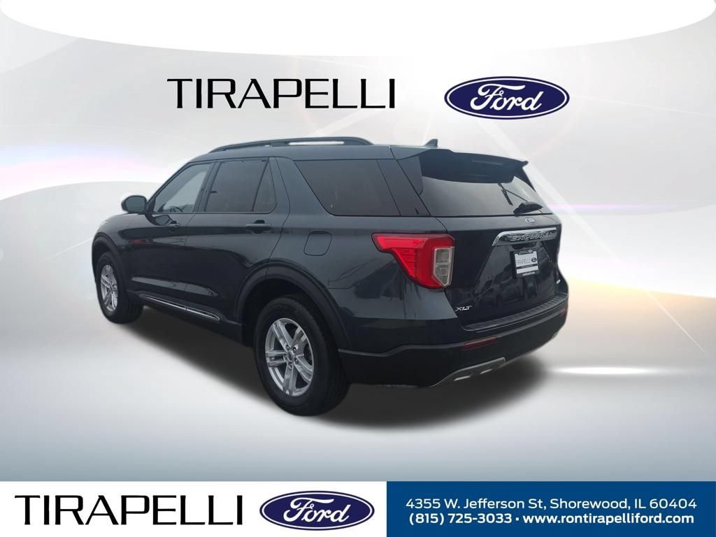 Certified 2024 Ford Explorer XLT w/ Equipment Group 202A AWD/4WD image 2