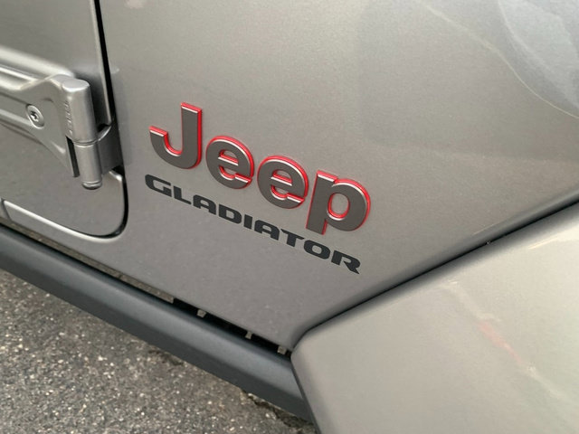 Used 2020 Jeep Gladiator Rubicon AWD/4WD image 10