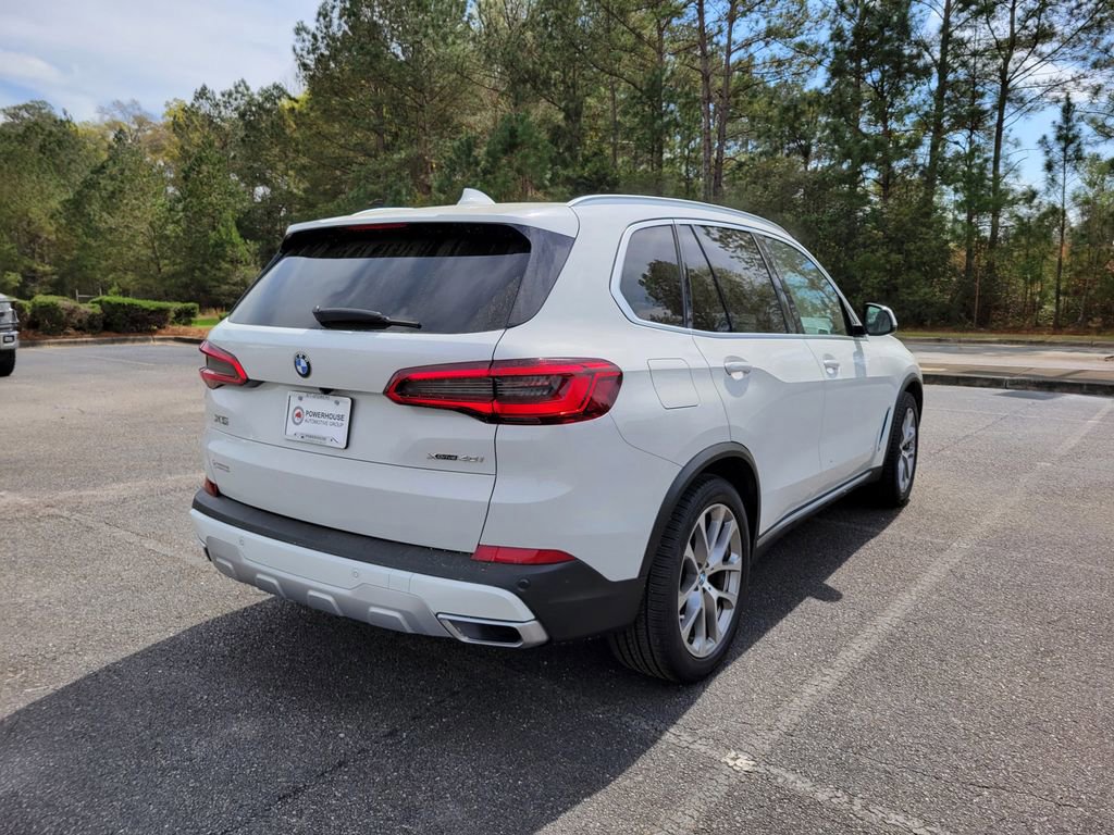 Used 2020 BMW X5 xDrive40i w/ Premium Package image 4