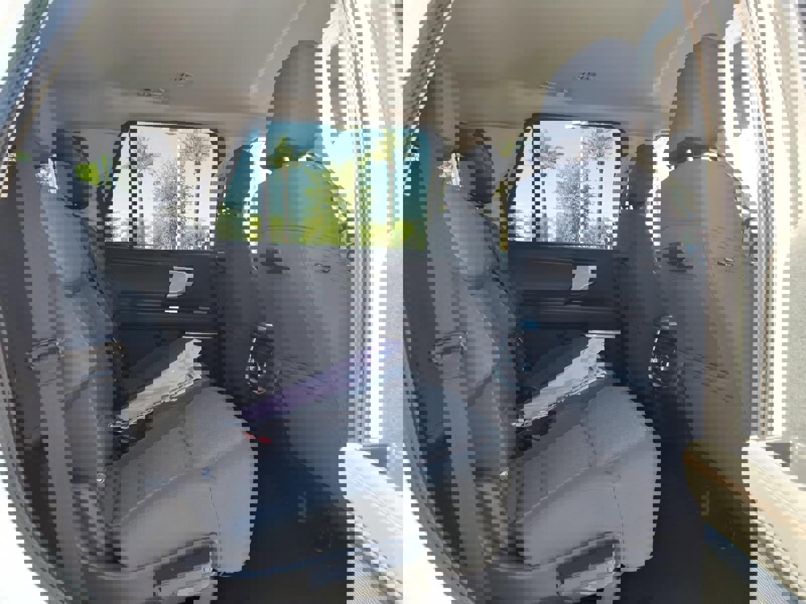 Certified 2025 Ford Expedition Active image 14