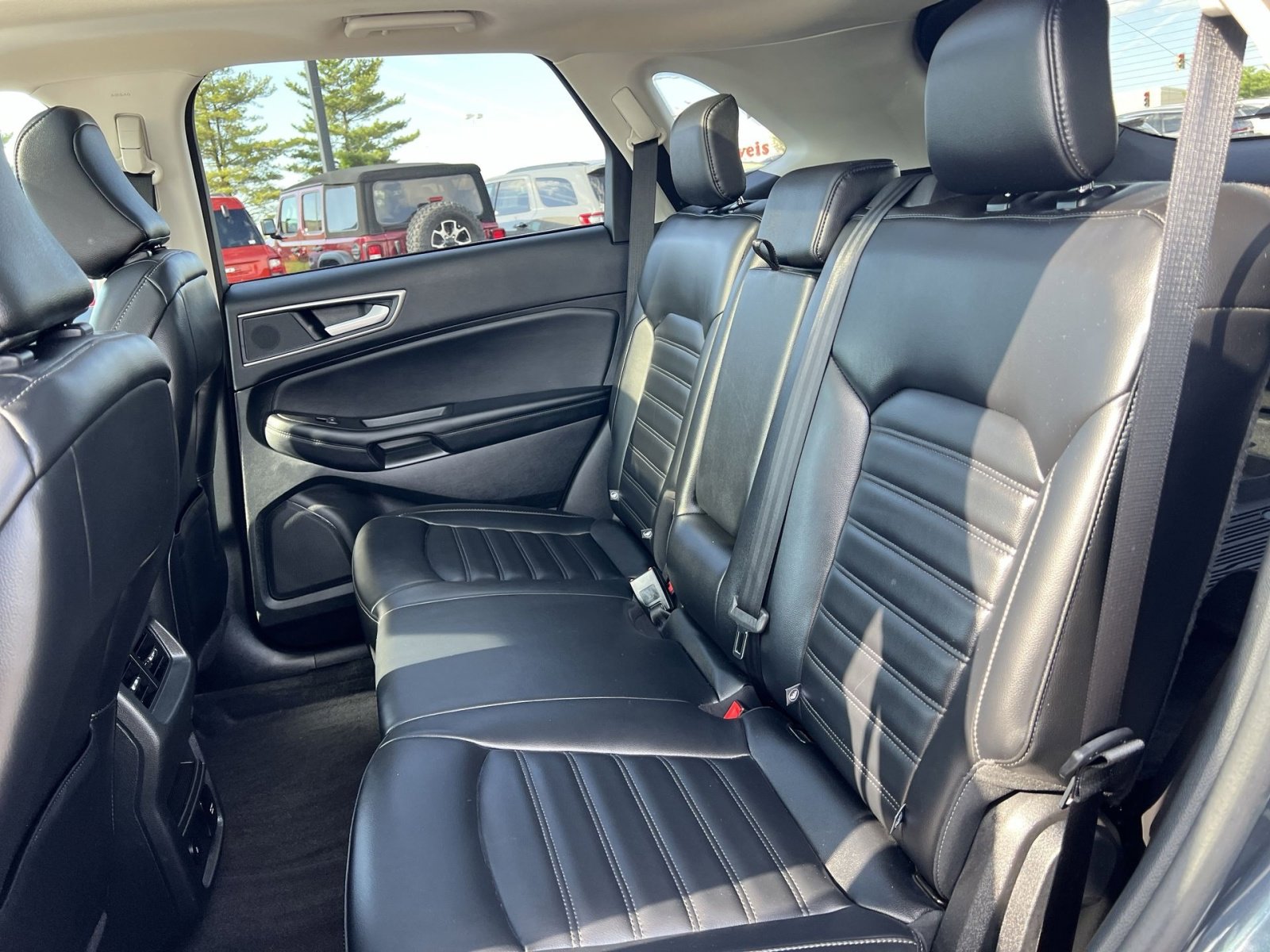 Certified 2023 Ford Edge SEL w/ Convenience Package AWD/4WD image 32
