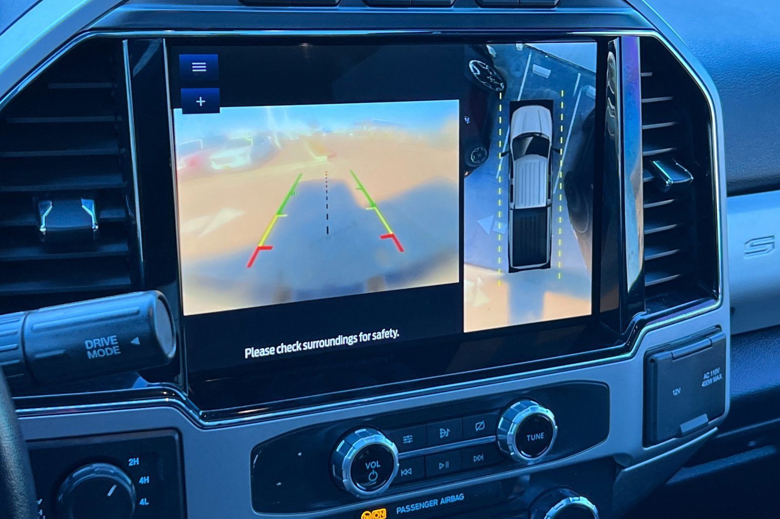 Certified 2022 Ford F250 Lariat w/ FX4 Off-Road Package image 22