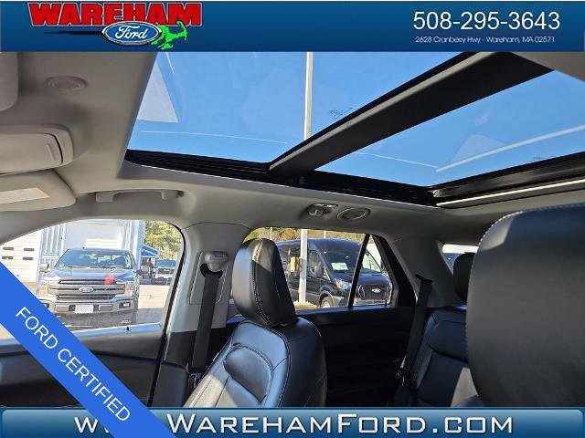Certified 2022 Ford Explorer XLT w/ Equipment Group 202A AWD/4WD image 9