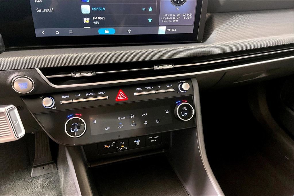 Used 2025 Hyundai Sonata SEL FWD image 25