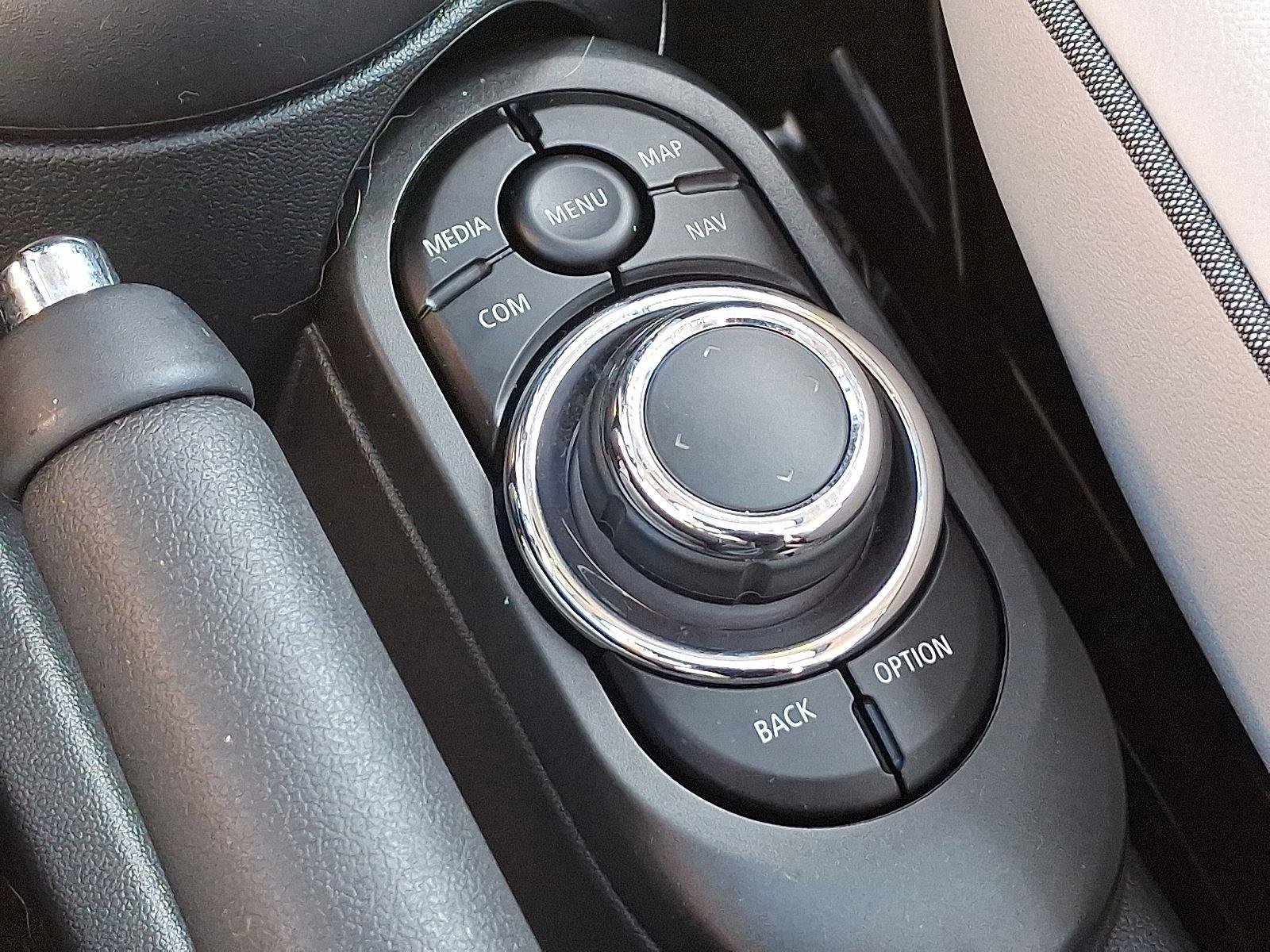 Used 2024 MINI Cooper S image 27