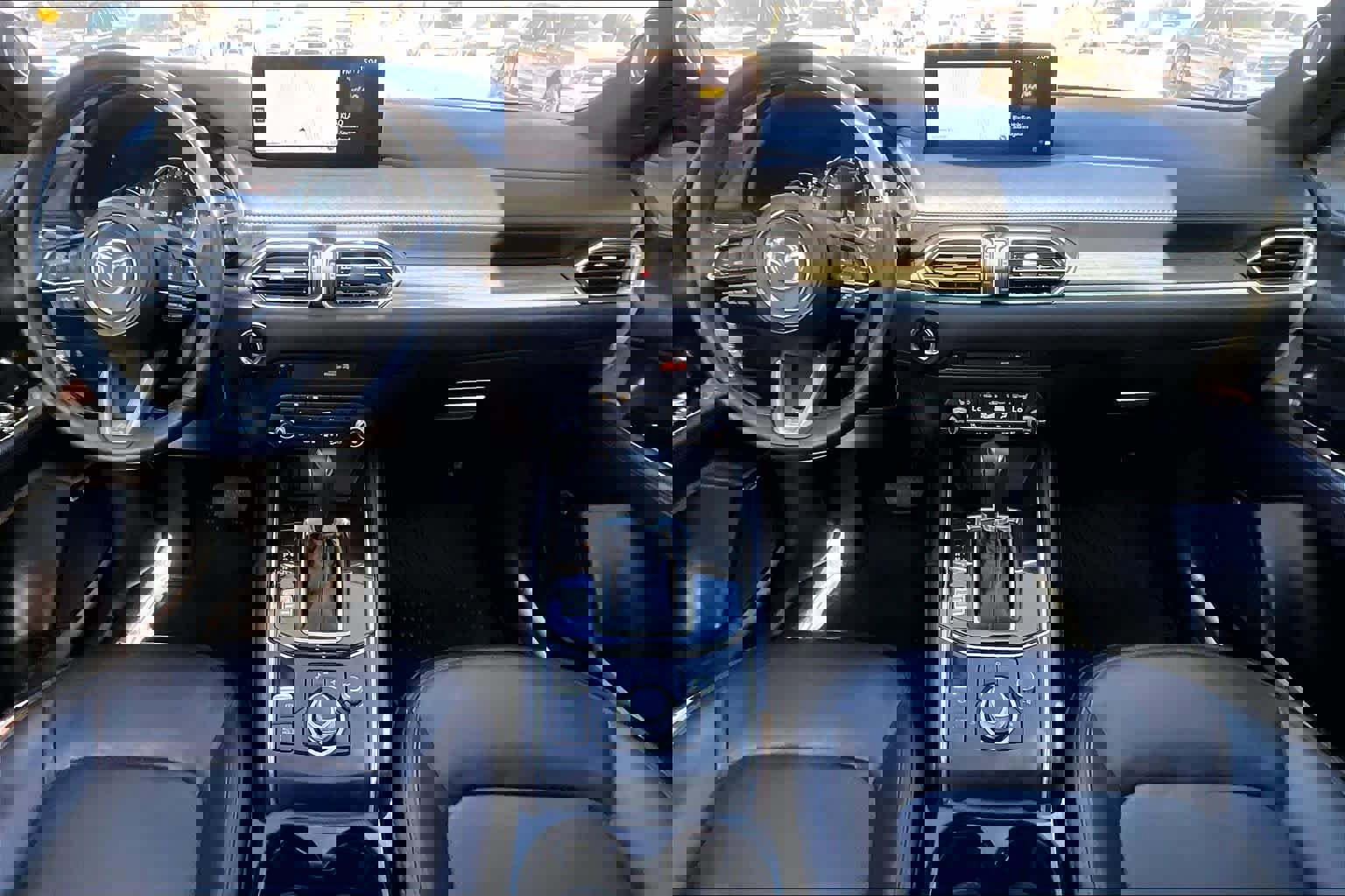 Used 2021 MAZDA CX-5 Signature image 16