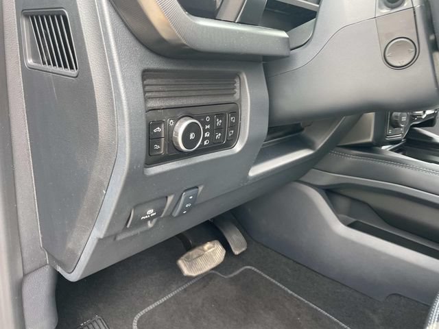 Certified 2026 Ford F250 Platinum AWD/4WD image 21