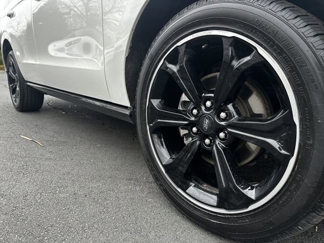 Certified 2023 Ford Expedition Limited image 11