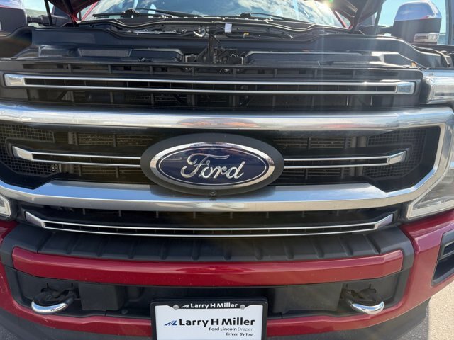 Certified 2022 Ford F350 Platinum AWD/4WD image 22