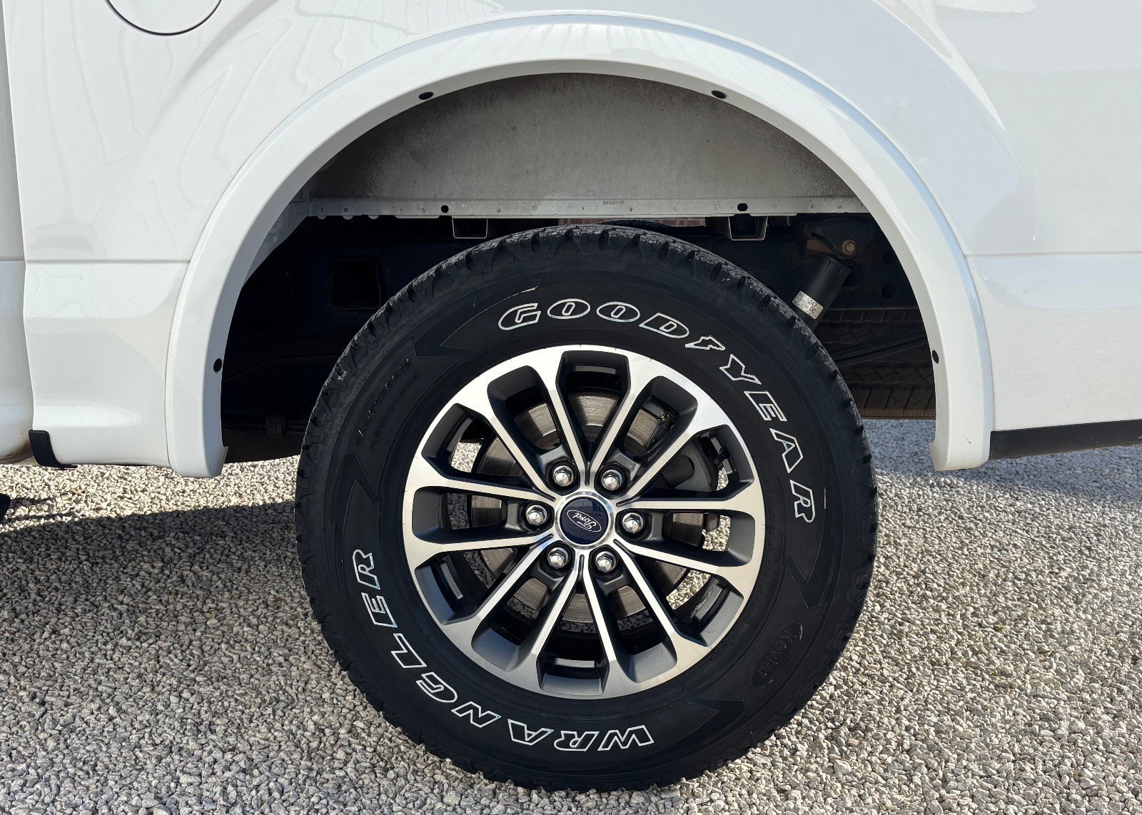 Certified 2020 Ford F150 XLT w/ Equipment Group 302A Luxury image 15