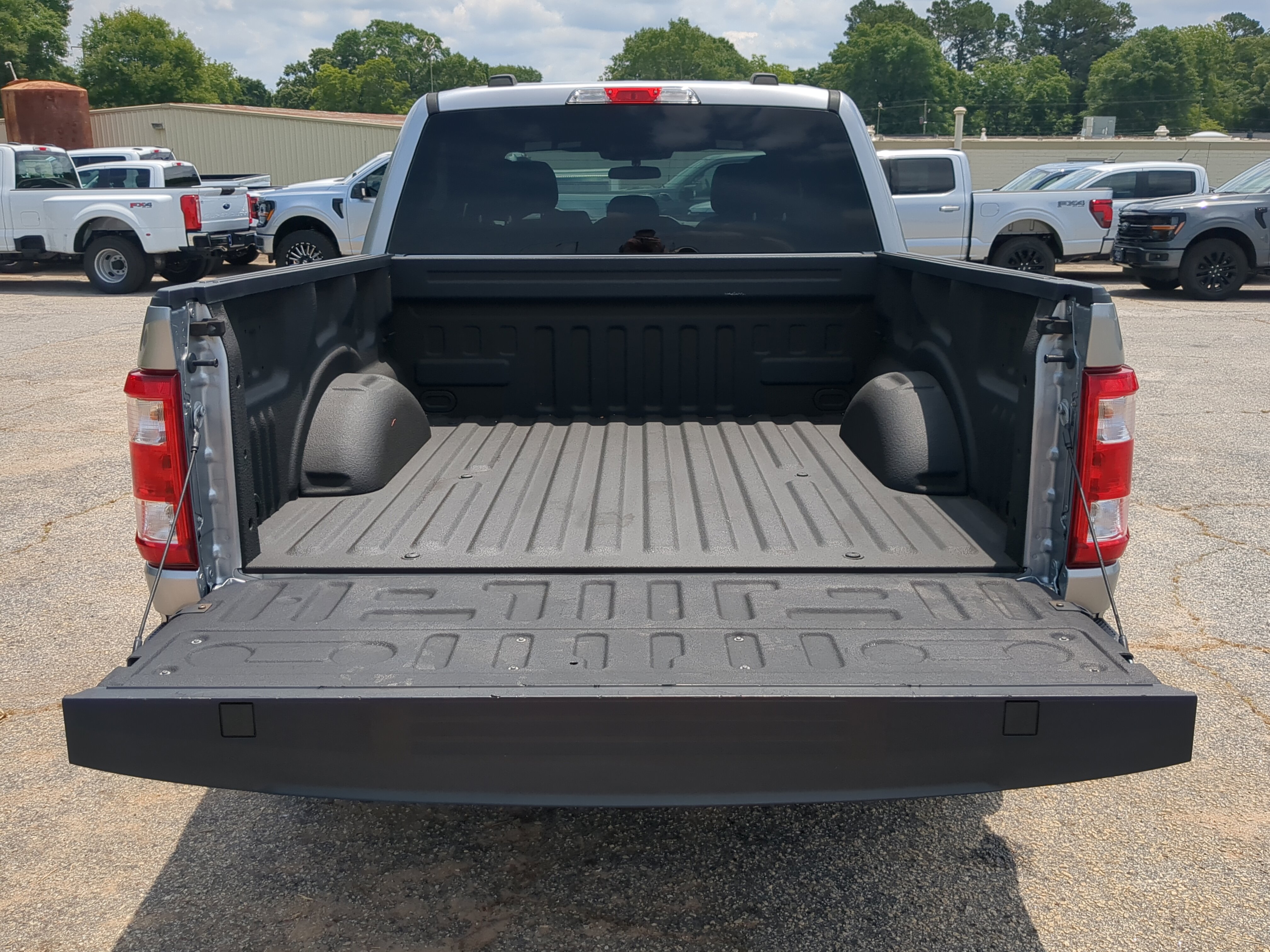 Certified 2021 Ford F150 XL w/ STX Appearance Package RWD image 11