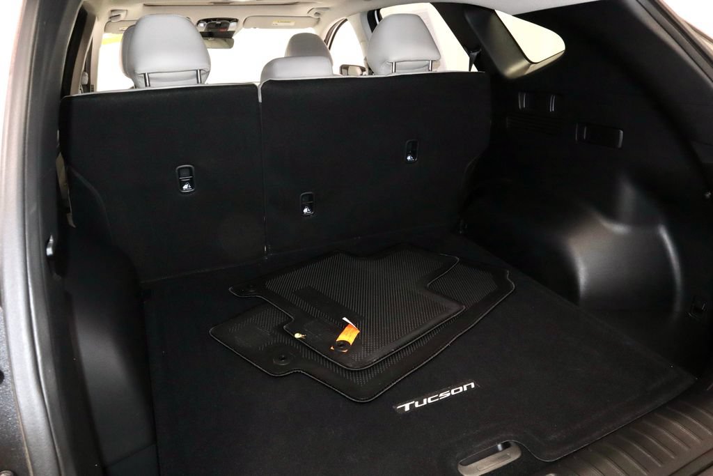 Used 2025 Hyundai Tucson SEL FWD image 16
