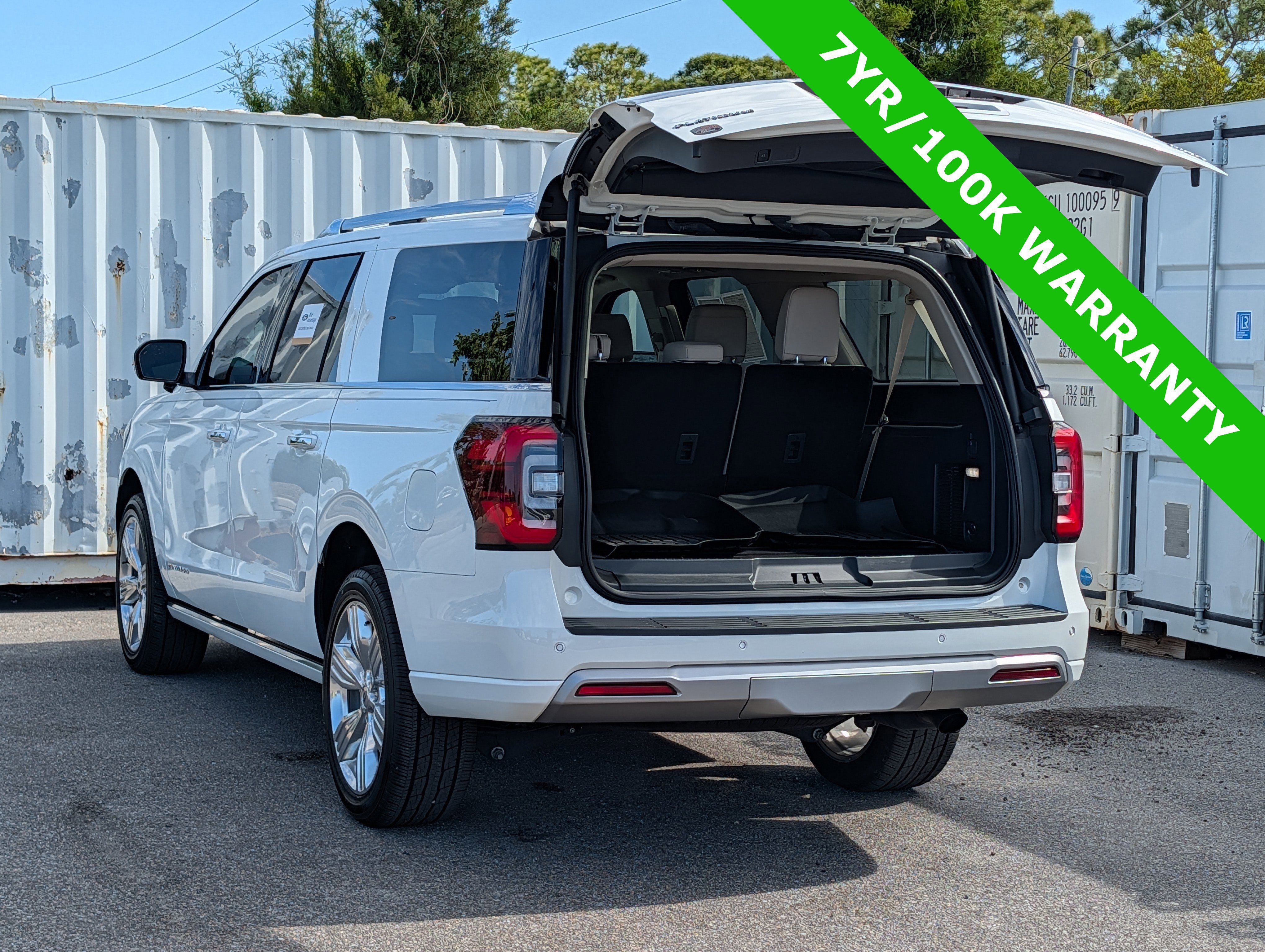 Certified 2023 Ford Expedition Max Platinum AWD/4WD image 3