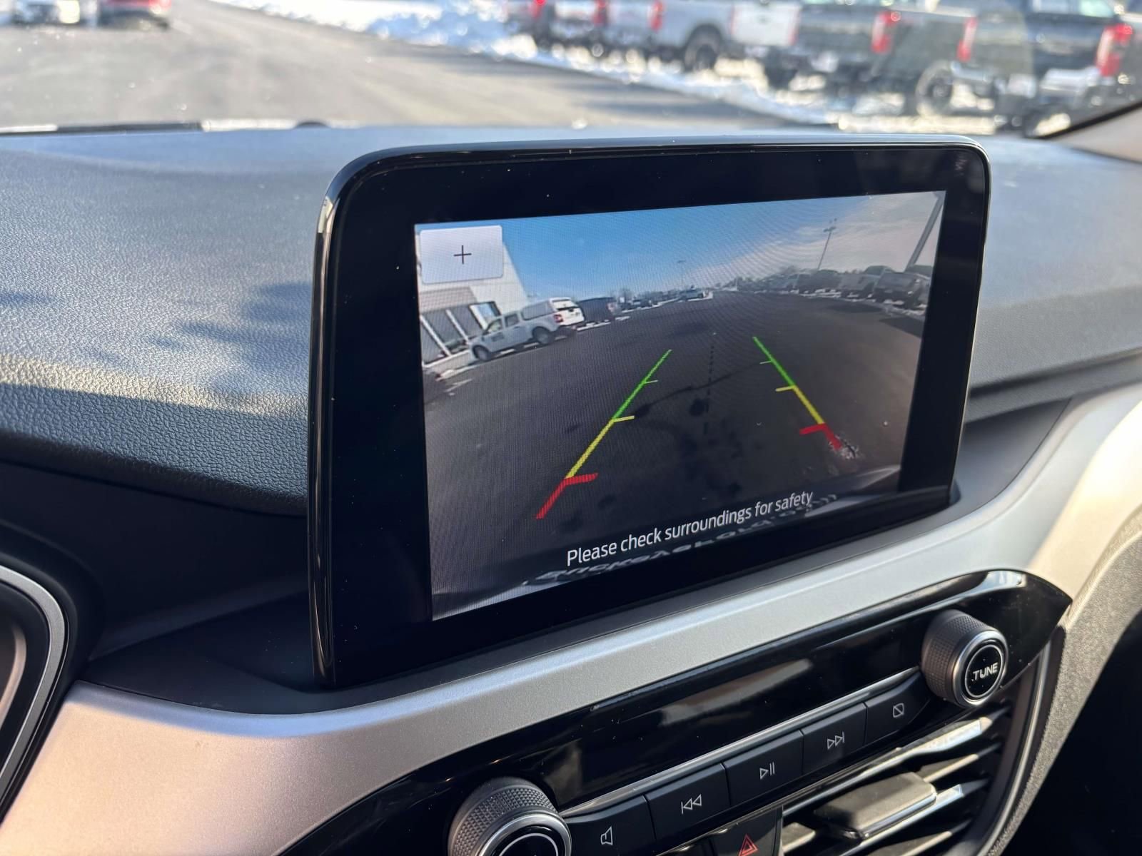 Certified 2020 Ford Escape SE image 22