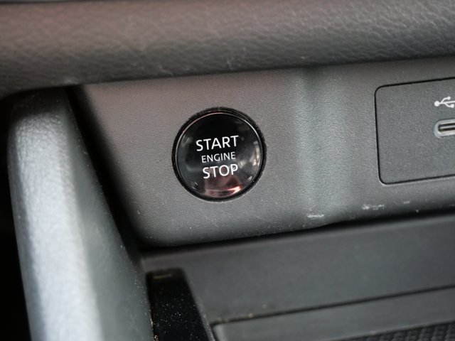 Used 2024 Nissan Rogue SV FWD image 21