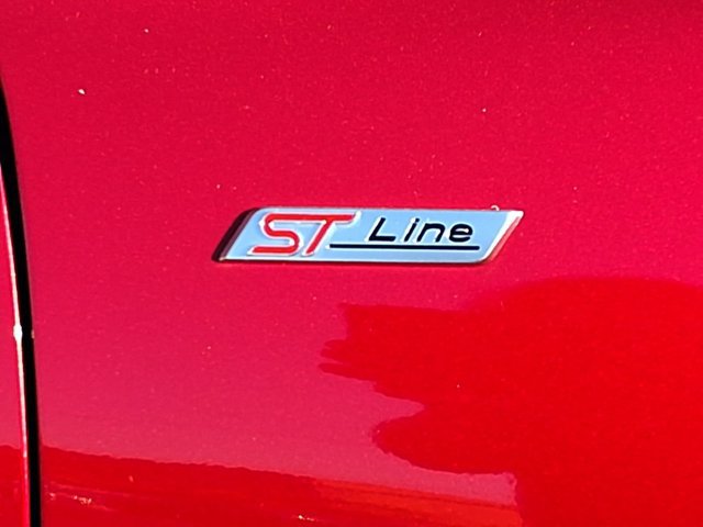 Certified 2024 Ford Escape ST-Line w/ Tech Pack #1 AWD/4WD image 4