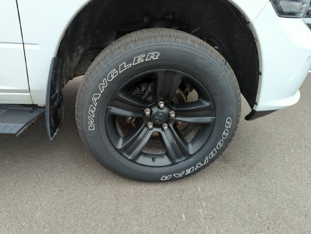 Used 2018 RAM 1500 Sport w/ Convenience Group AWD/4WD image 13