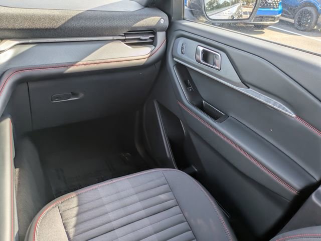 Certified 2026 Ford Explorer ST-Line w/ ST-Line Street Pack image 16