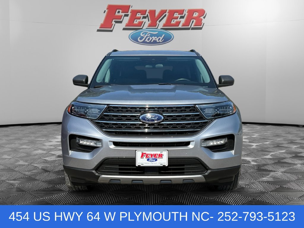 Certified 2023 Ford Explorer XLT w/ Equipment Group 202A AWD/4WD image 8