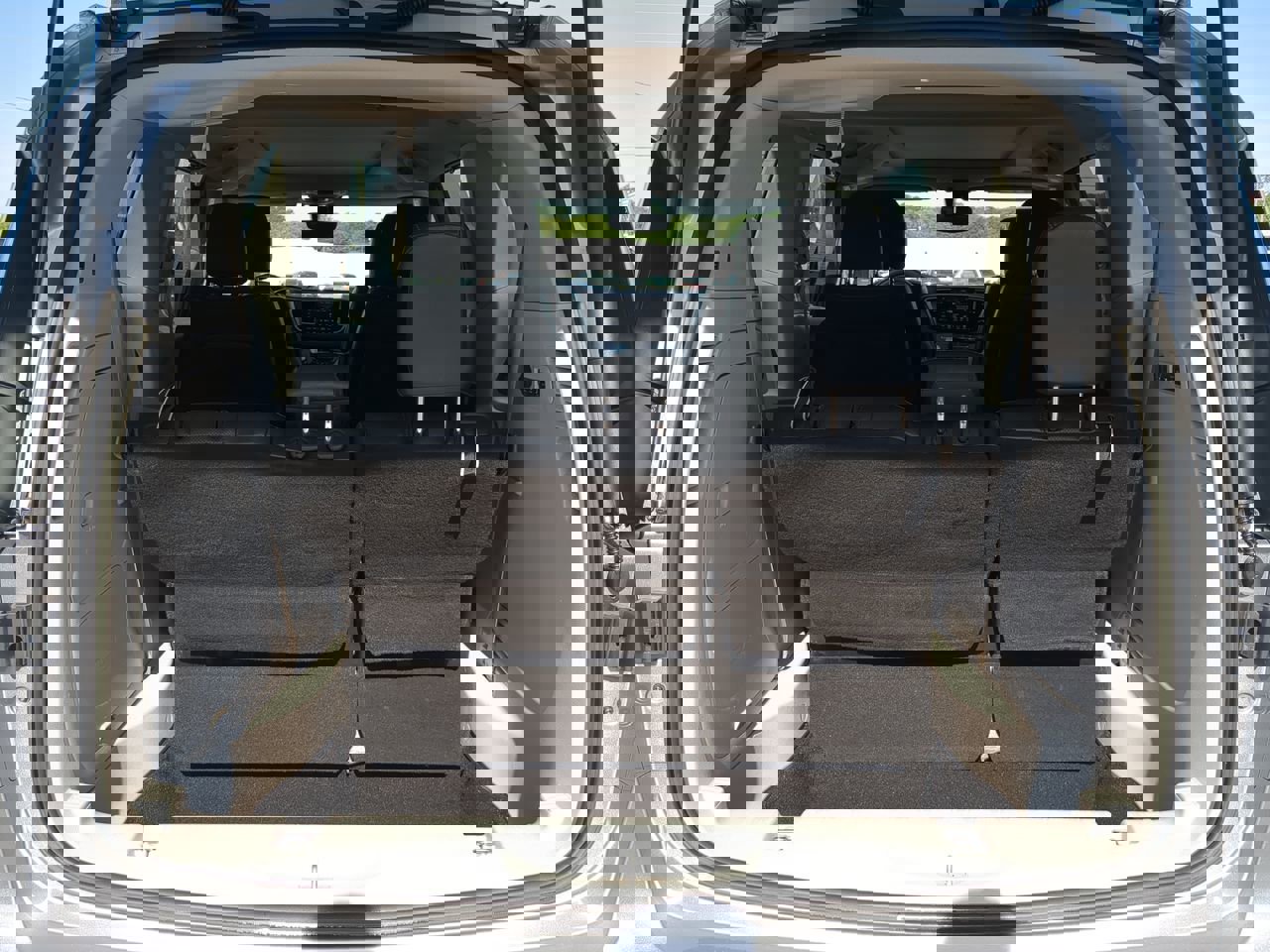 Used 2019 Chrysler Pacifica Limited w/ 8-pass Seating Package image 11