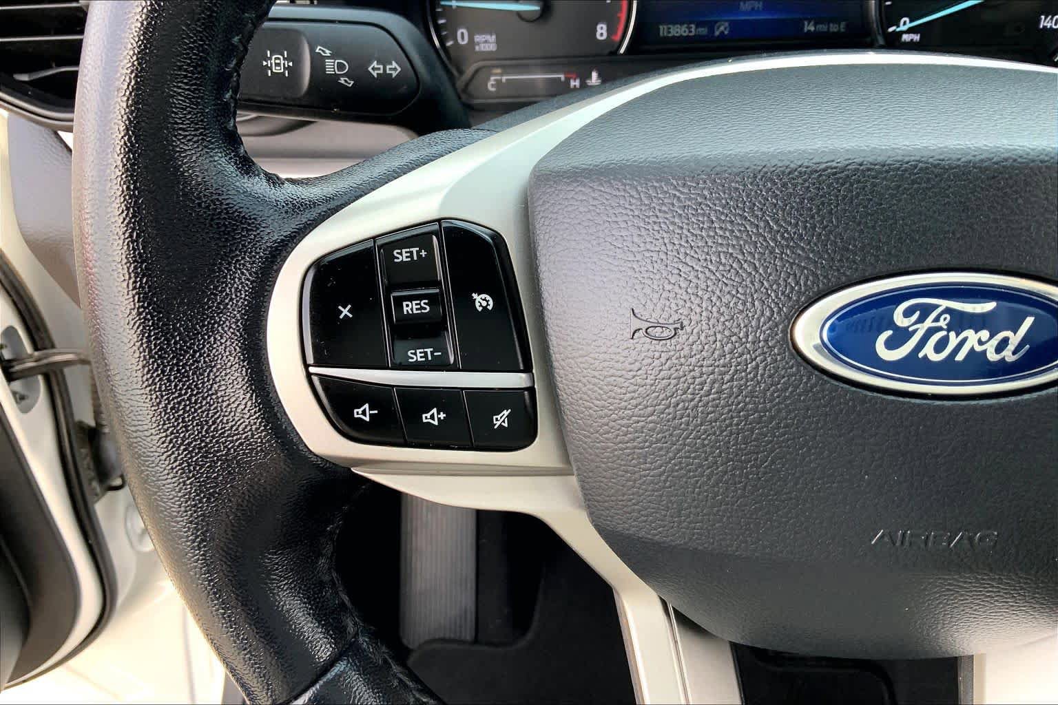 Certified 2021 Ford Explorer XLT RWD image 20