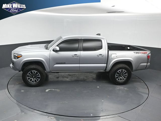 Used 2021 Toyota Tacoma TRD Sport w/ Technology Package AWD/4WD image 12
