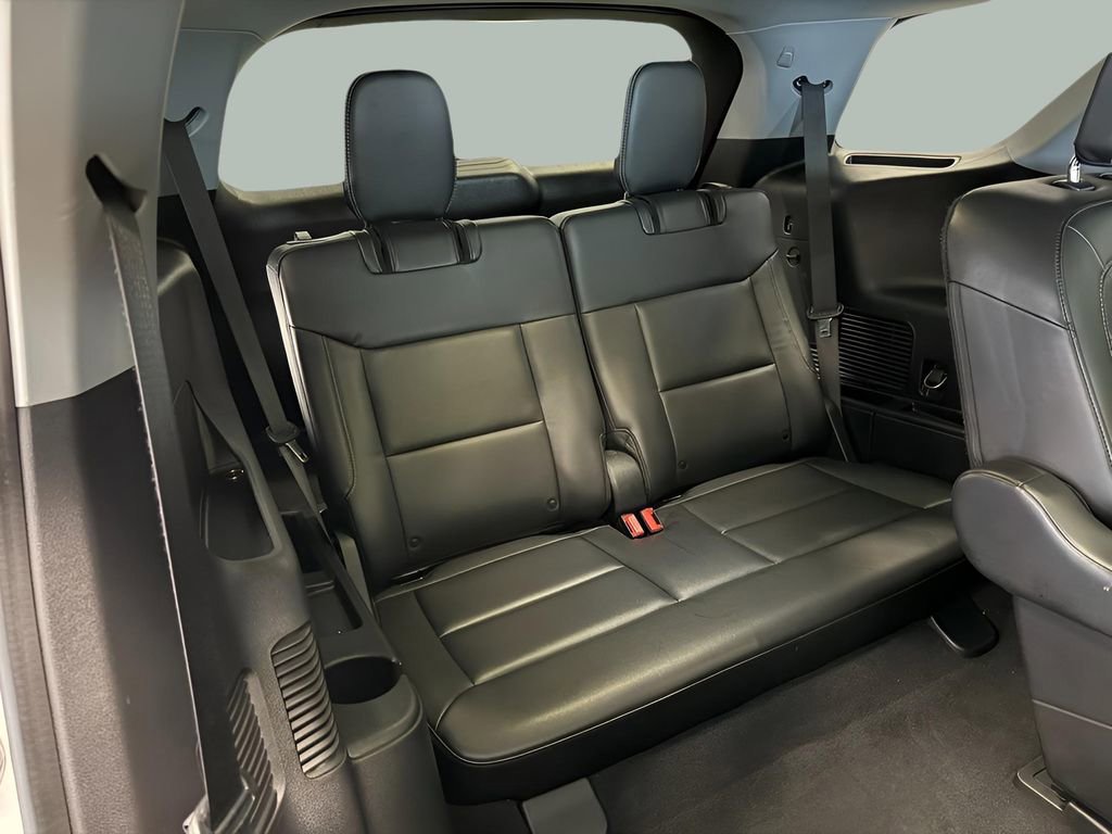 Certified 2022 Ford Explorer XLT image 16