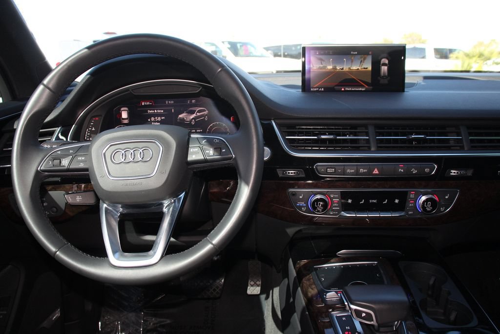 Used 2019 Audi Q7 3.0T Premium Plus w/ Premium Plus Package AWD/4WD image 17