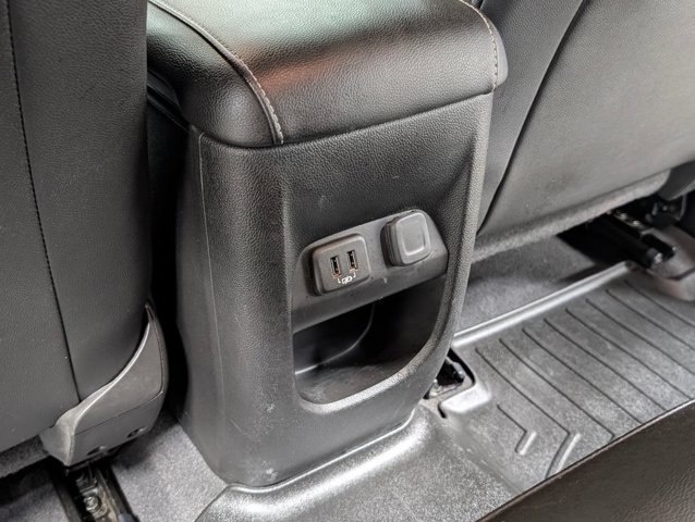Used 2019 Chevrolet Colorado ZR2 AWD/4WD image 18