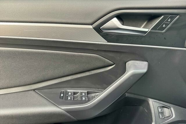 Used 2021 Volkswagen Jetta S w/ Driver Assistance Package image 8