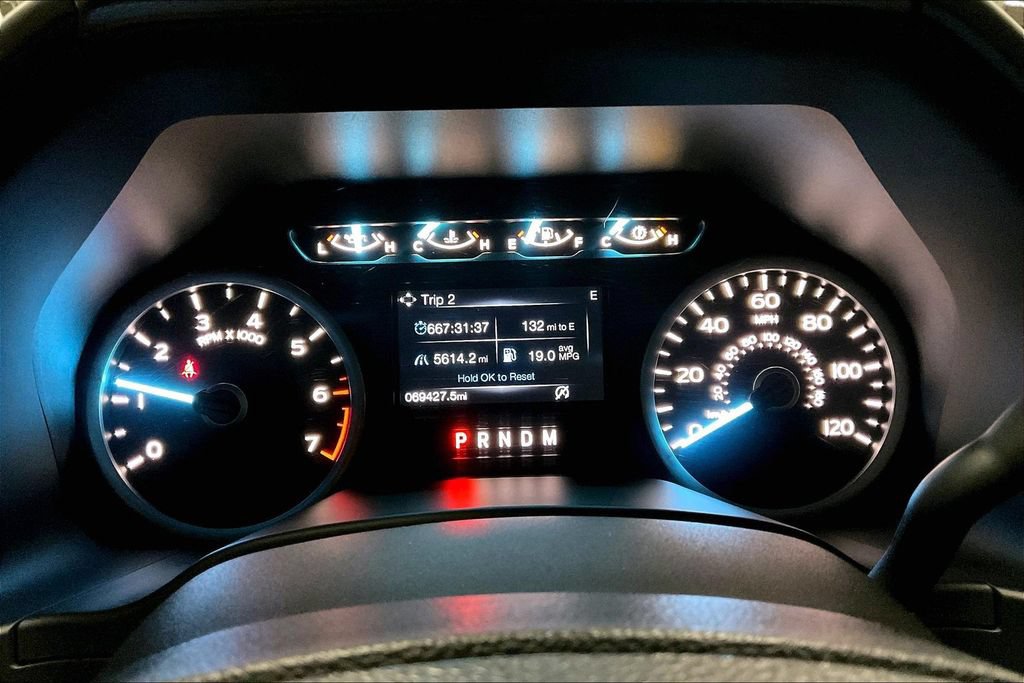 Certified 2018 Ford F150 XLT w/ Equipment Group 302A Luxury AWD/4WD image 18