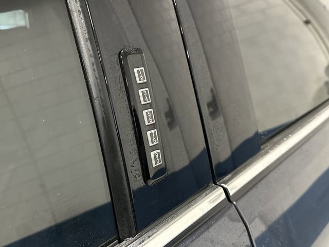 Certified 2022 Ford F150 Platinum w/ Equipment Group 701A High image 49