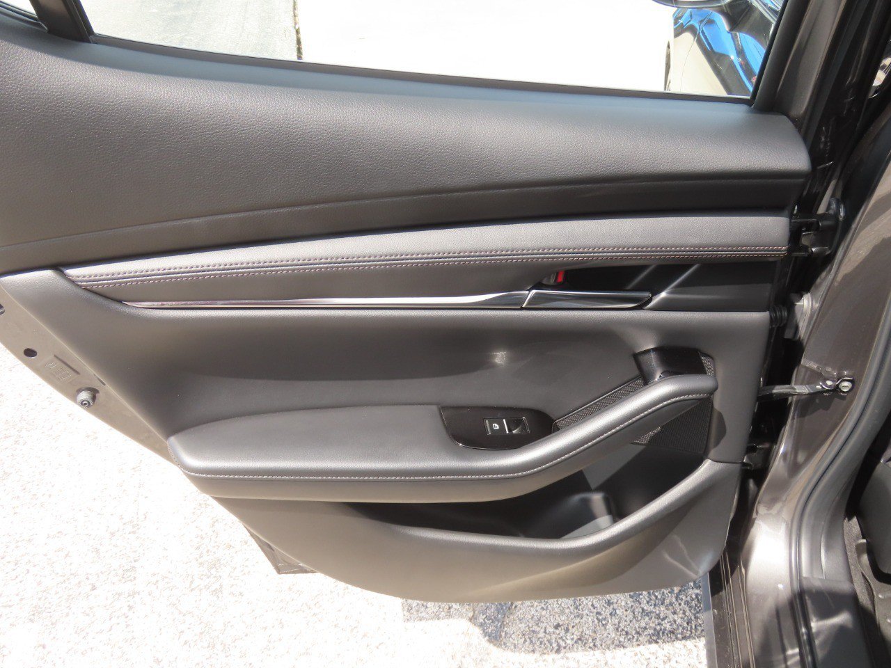 Used 2021 MAZDA MAZDA3 Hatchback w/Premium Plus Pkg AWD/4WD image 19