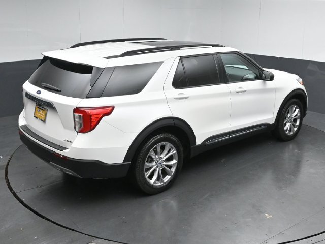 Certified 2024 Ford Explorer XLT w/ Equipment Group 202A AWD/4WD image 51