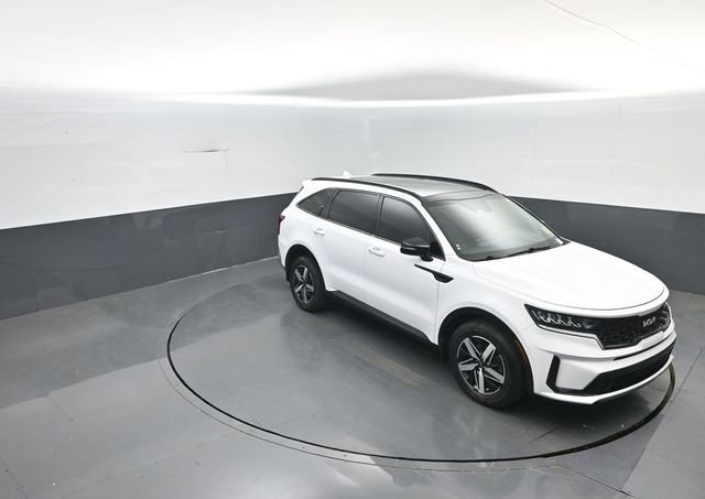 Used 2022 Kia Sorento S w/ Panoramic Sunroof Package FWD image 24