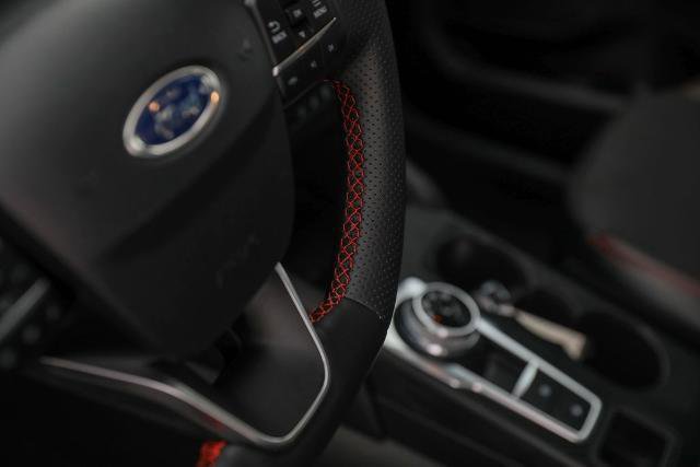 Certified 2025 Ford Escape ST-Line Elite w/ Tech Pack #1 image 23