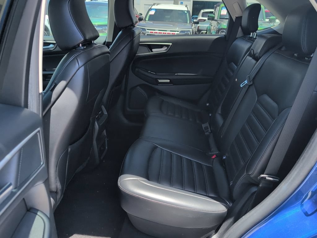 Certified 2024 Ford Edge SEL AWD/4WD image 11