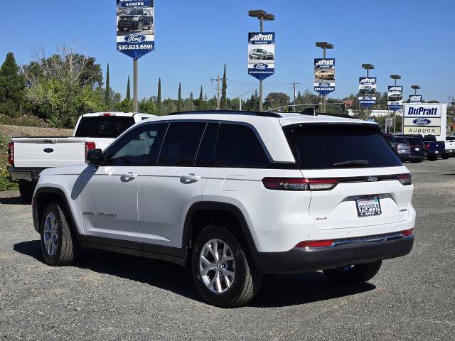 Used 2023 Jeep Grand Cherokee Limited AWD/4WD image 5