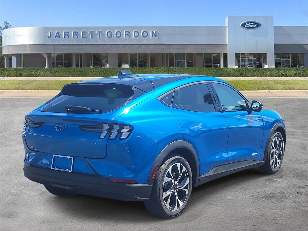 Certified 2025 Ford Mustang Mach-E Select RWD image 4