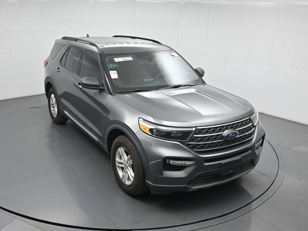 Certified 2023 Ford Explorer XLT w/ Equipment Group 202A AWD/4WD image 12