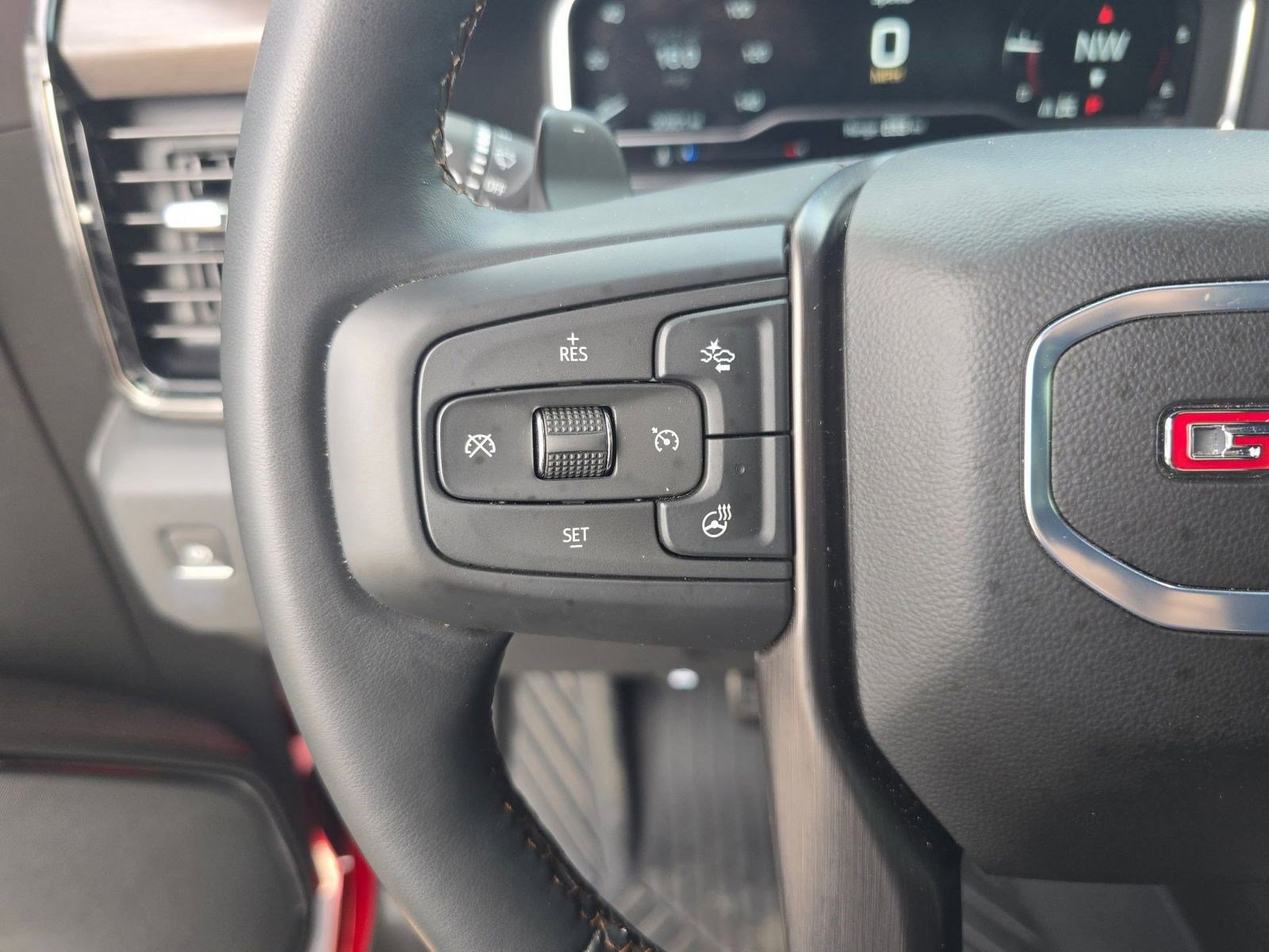 Used 2024 GMC Sierra 1500 AT4 w/ AT4 Premium Package image 15